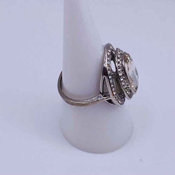 Large Clear Oval Silver Tone Ring 7.75 - Picture 4 of 6